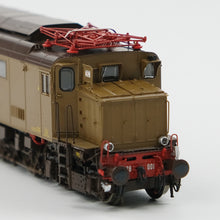 Load image into Gallery viewer, Aimx Models Locomotiva Elettrica FS E 428 001 prototipo Breda – 90° Anniversario E 428 – H0 1/87 AX2003S DCC Sound+ Castano Isabella Era IV Ferrovia
